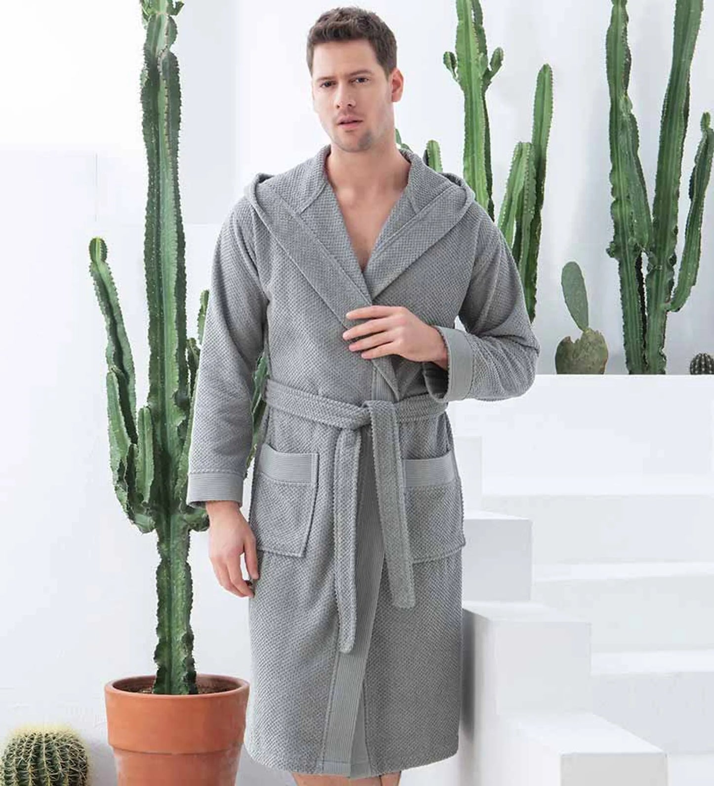 Leftioo Men’s Luxury Turkish Cotton Hooded Terry Bathrobe